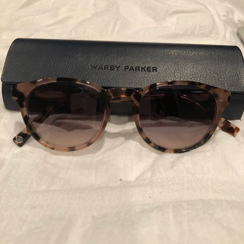 Warby Parker nonperscription Percy sunglasses